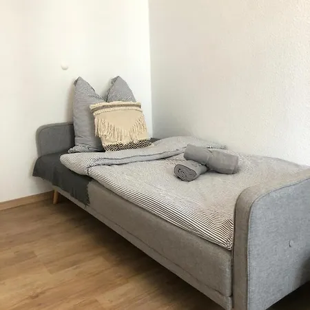 B Our Guest At New Vintage Chic Apartment Dresden Exterior foto